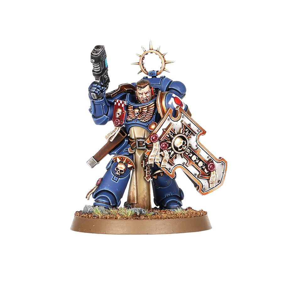 Warhammer 40,000 Space Marines. Bladeguard Veterans