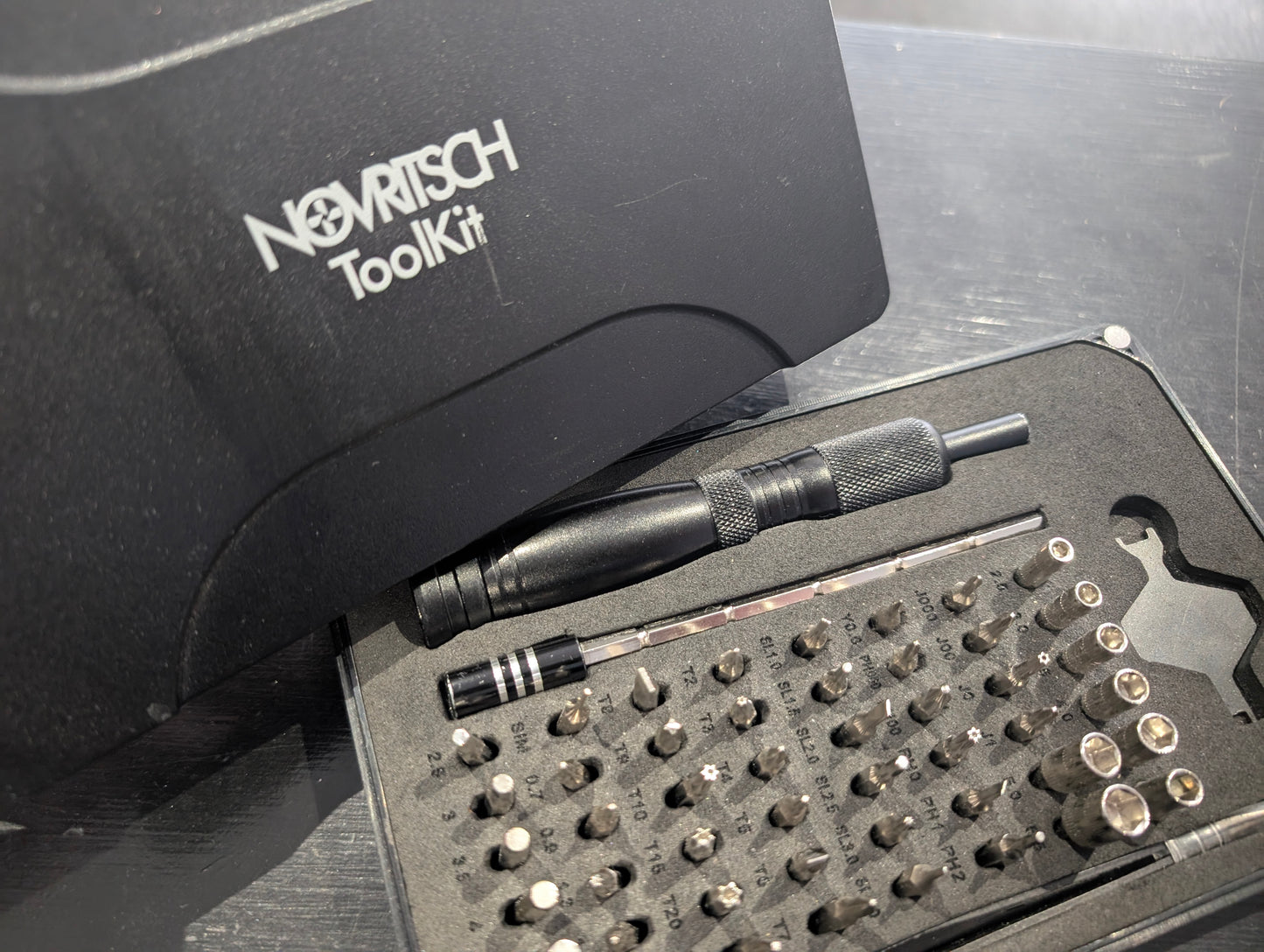 Used, Scotts left stuff again tool set