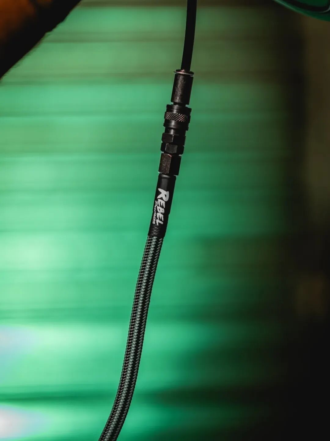 Rebel HPA Deluxe Flex Line 42" - Black